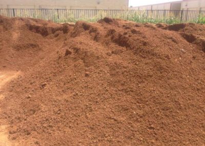 Soil-Mulch-Sand-Plano